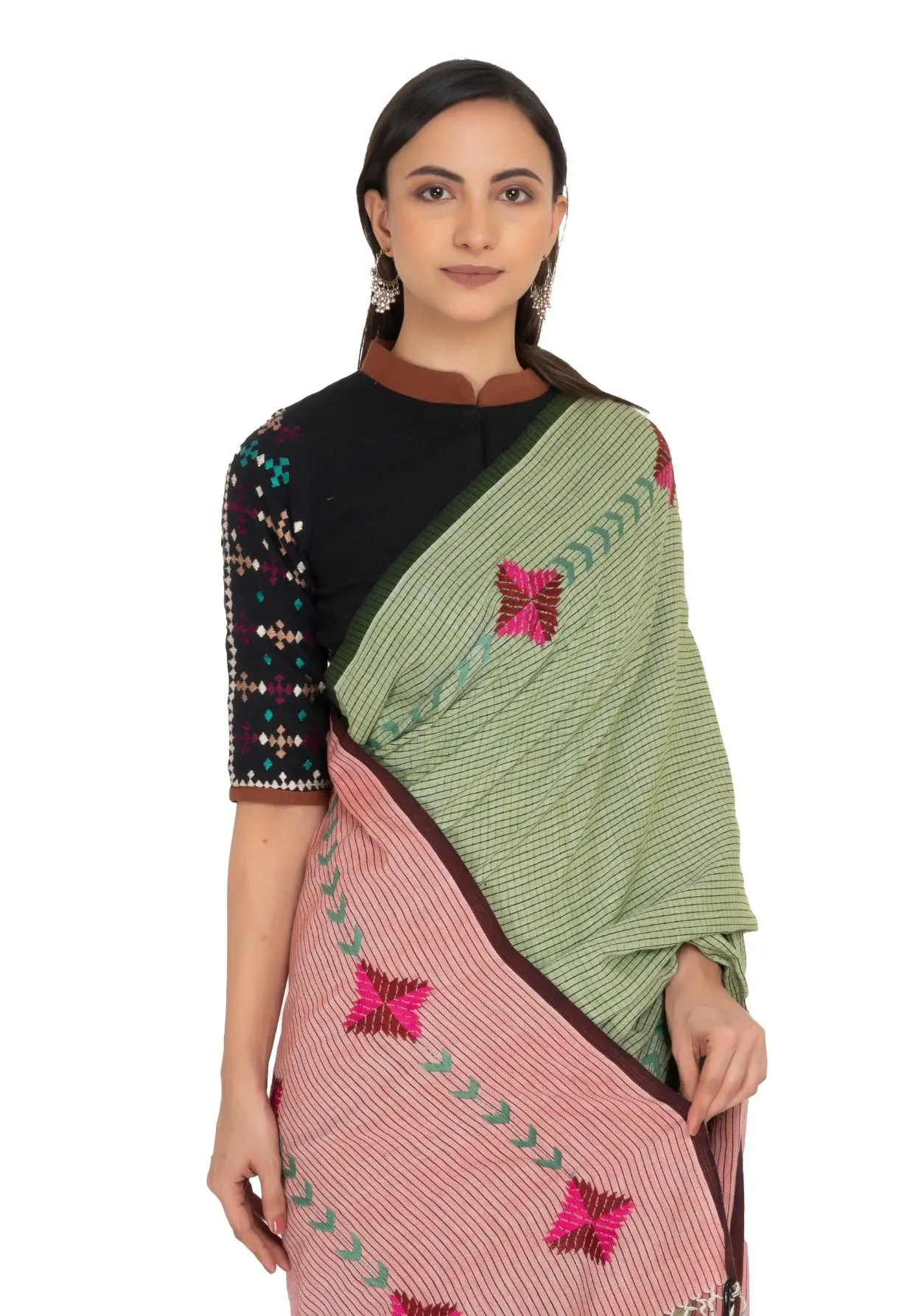 Handloom Cotton  Saree with Pink and Green Motif Works
