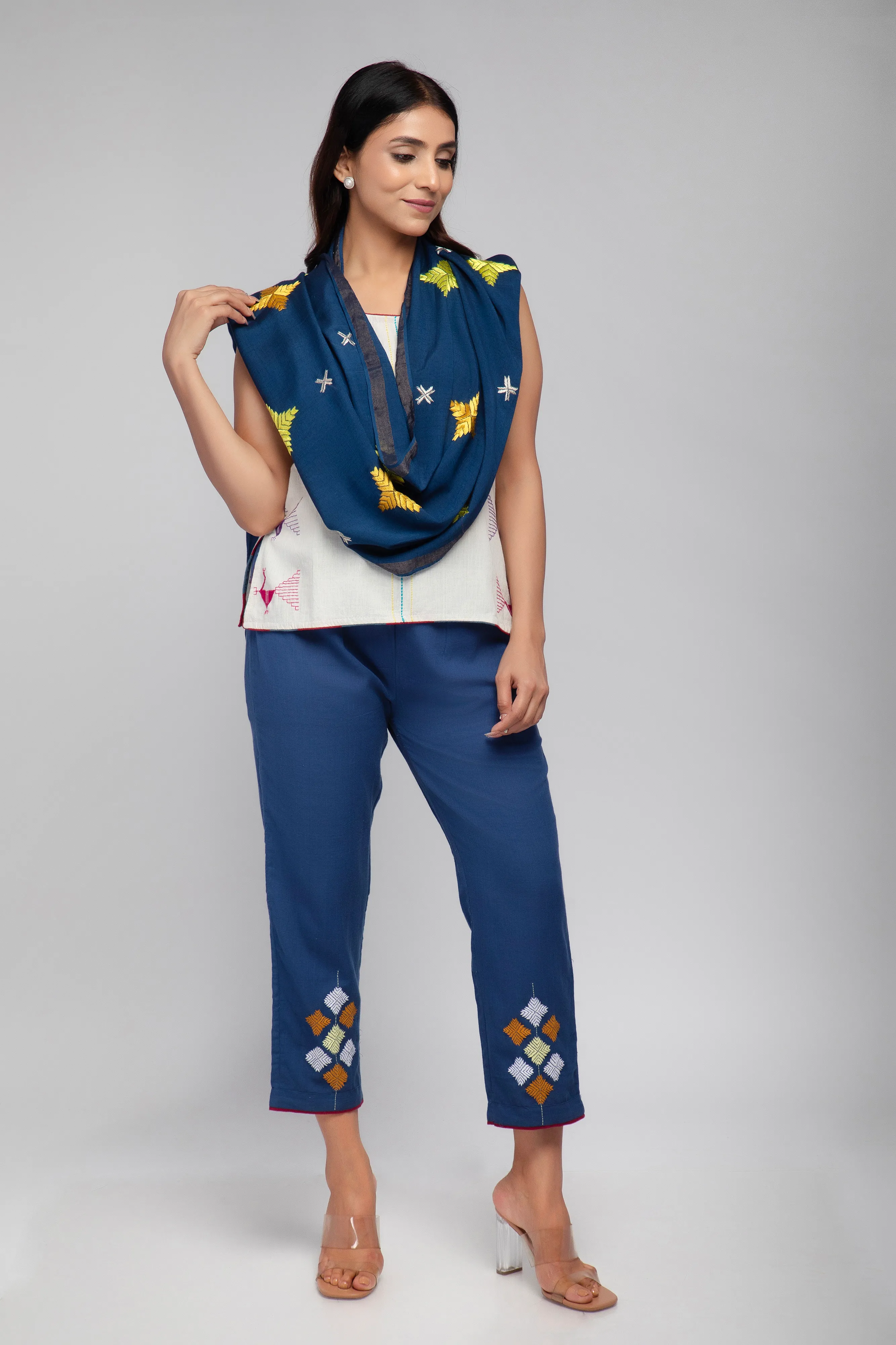 Hand Embroidery Stole